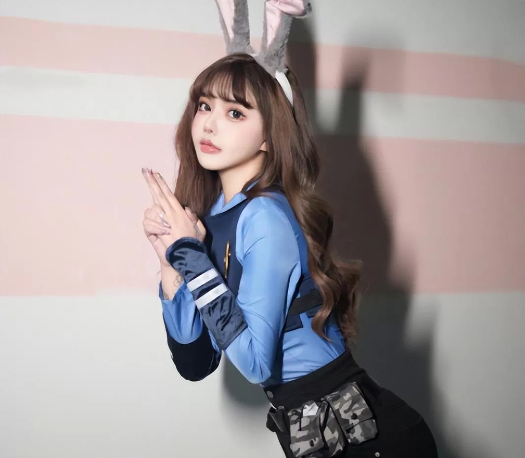 fc8f1cde3bc64b00b72919aeab759f81_noop