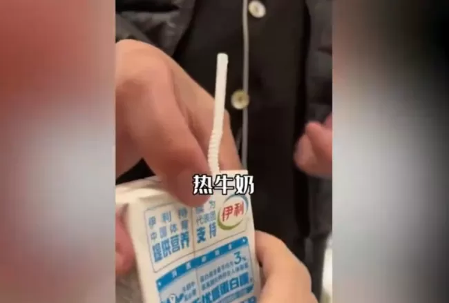 男子阳性后摆烂 妻子被感染秒重视:秒变暖男