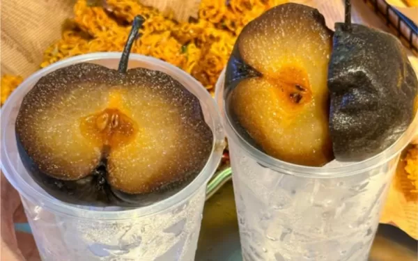 哈尔滨一店推出“烧烤冻梨”