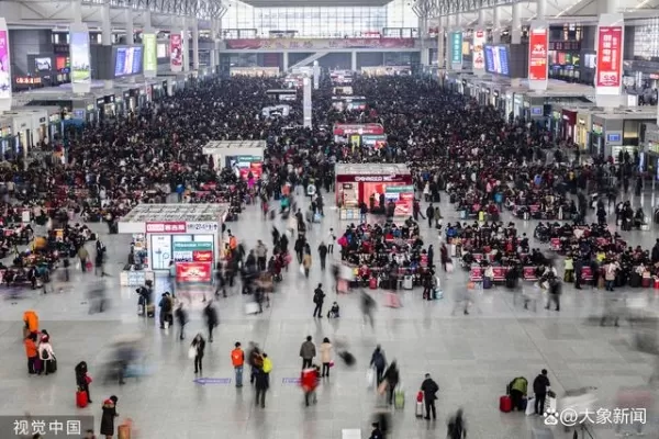 12306上买不到票 为何第三方平台却显示有票 多方释疑